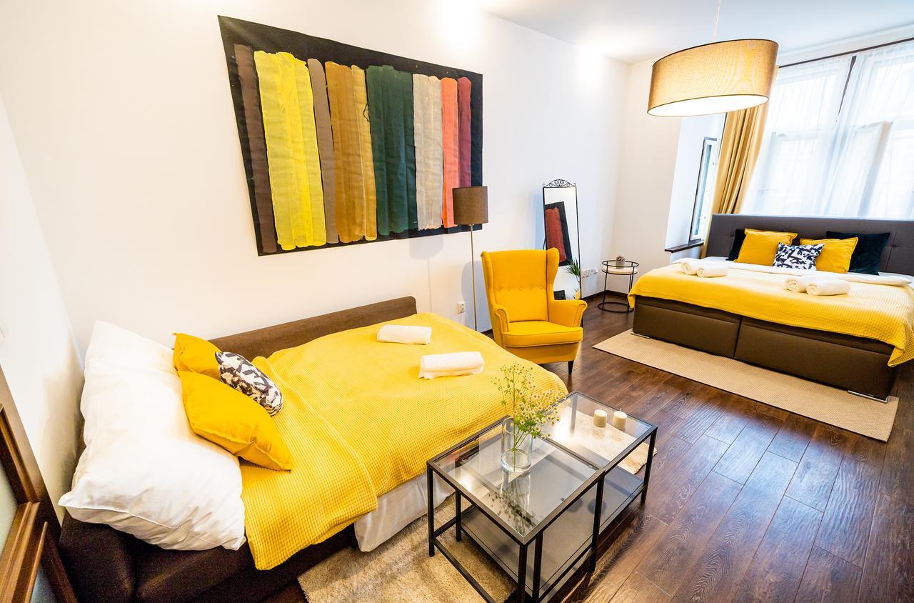 Unique Central Square Business Apt. Hradec Králové Eksteriør billede